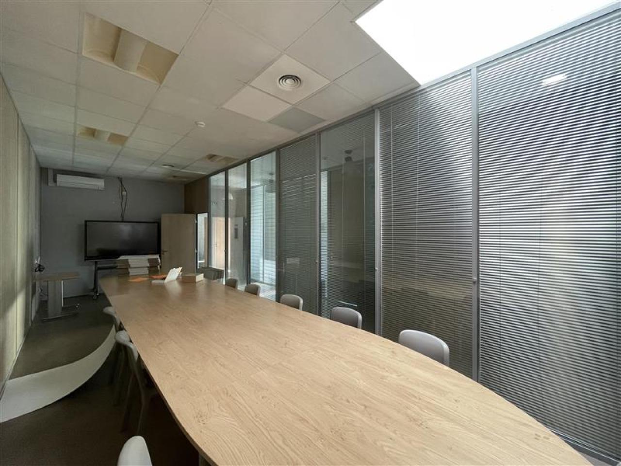 Bureau Montpellier 880m² Location bureau Montpellier Hérault OLBUR2534301 11